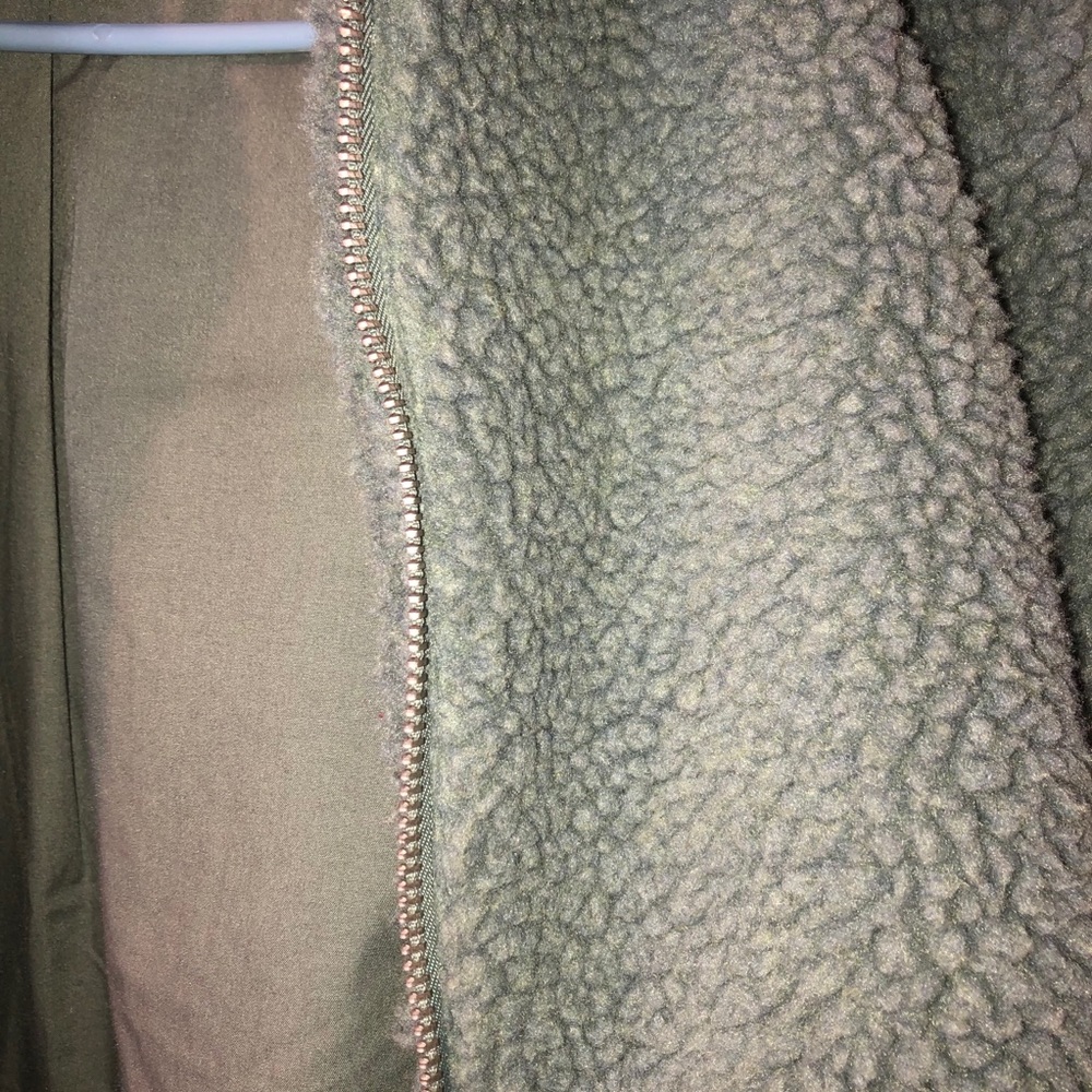 Urban Outfitters teddy coat - Picture 2 of 4